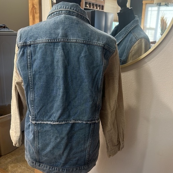 Jacket denim corduroy sleeves, frayed, gorgeous medium casual denim, jean jacket - Picture 2 of 9